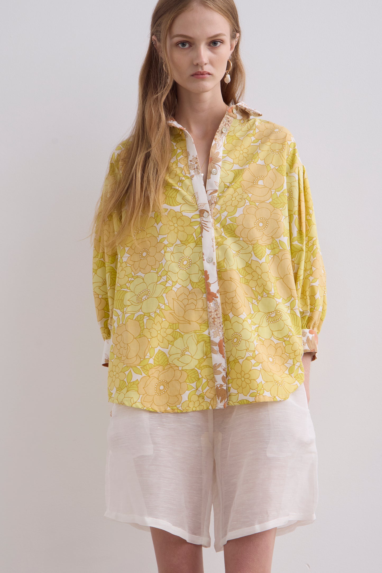 Poet Silk Short